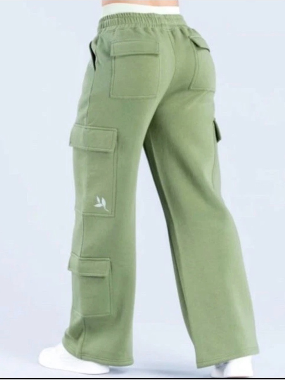 DFYNE x Layni Olive Green Cargo Sweatpants - Medium